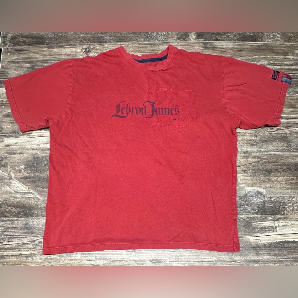 Y2K Nike LeBron James Crown Logo Tee Red Mens Medium